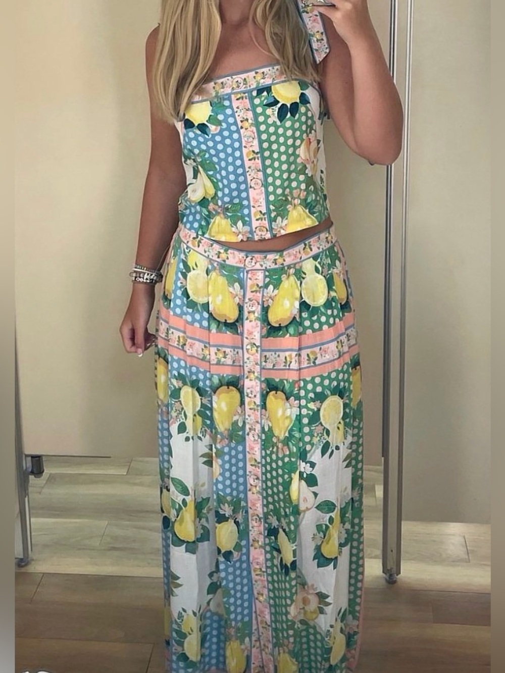 Rose + Olive Resort Wear Top and Skirt Set Floral Fruit Print NWT Large
